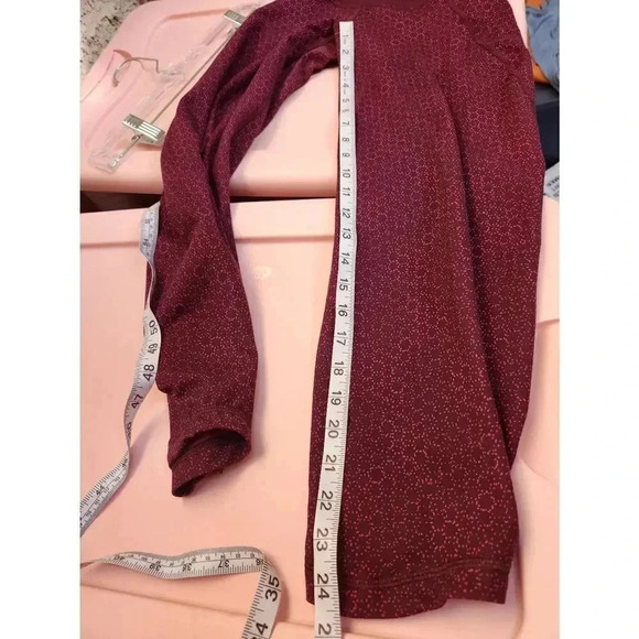 Lululemon Shake It Out Crop Star Pixel Maroon Size 6. - Picture 6 of 6